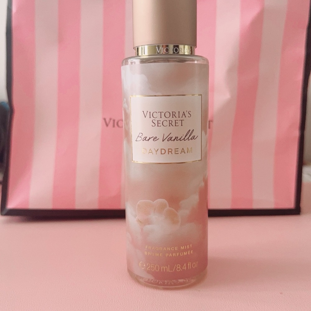 Victoria's Secret Bare Vanilla Daydream Fragrance Mist